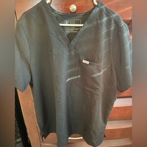 FIG’s Black Scrub Set- Catarina 2 pocket top, Livingston Pants.